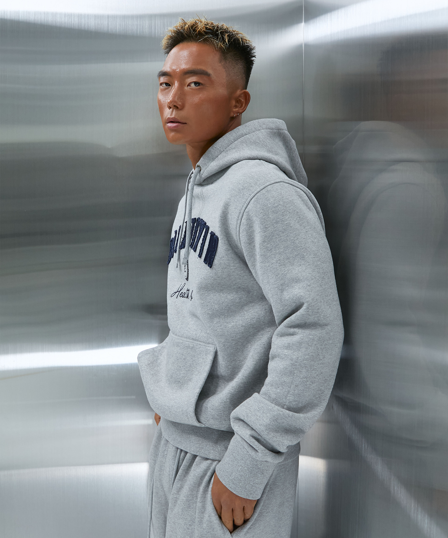 BORNTOWIN PATCH MUSCLE FIT HOODIE [MELANGE GREY]