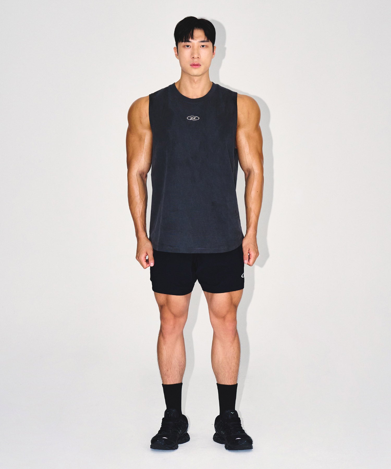 【予約販売：ご注文より1～3週間後に発送予定】SILVER B PIGMENT DYING SLEEVELESS [CHARCOAL]