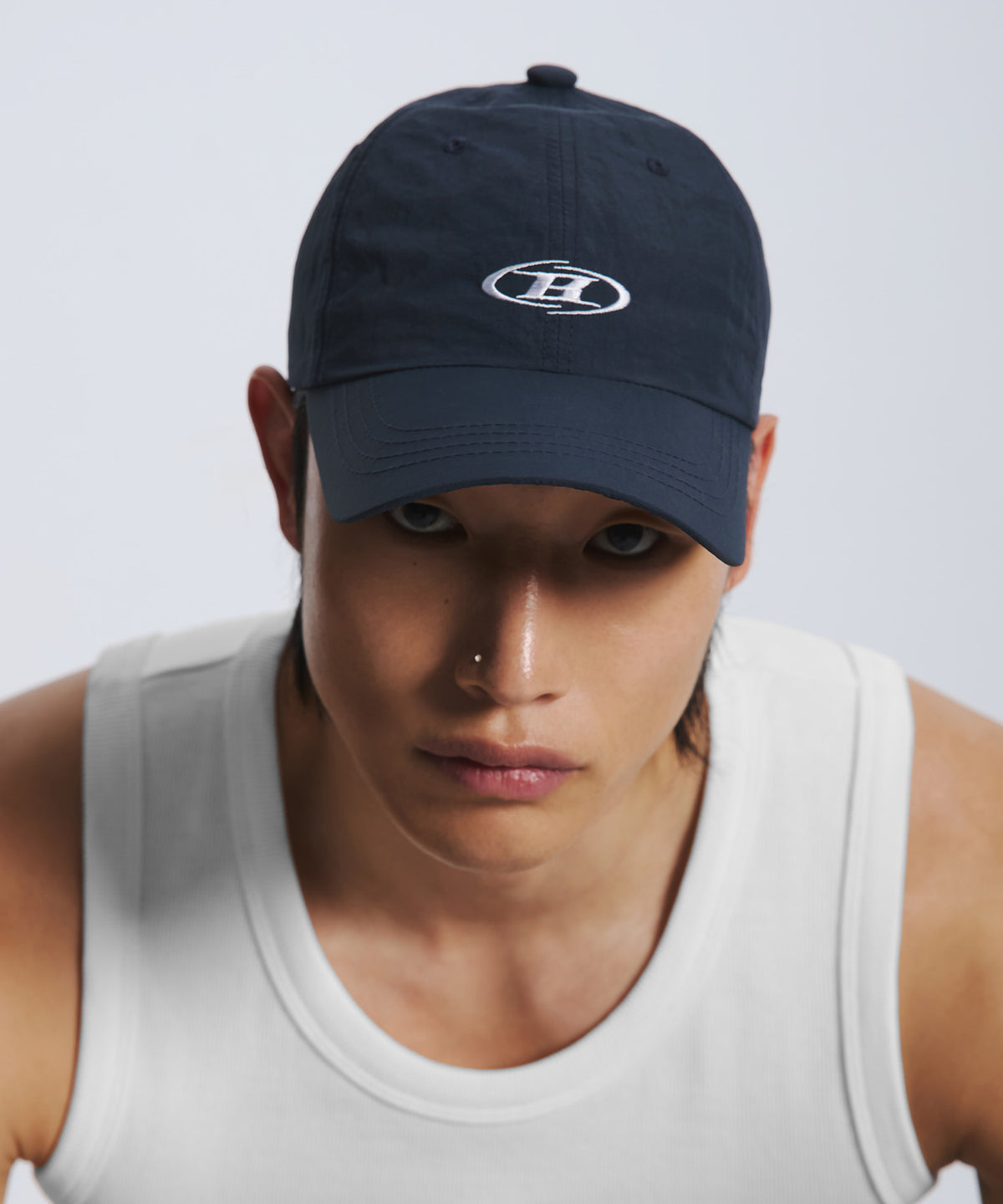 【韓国限定】SYMBOL B NYLON BALL CAP [NAVY]