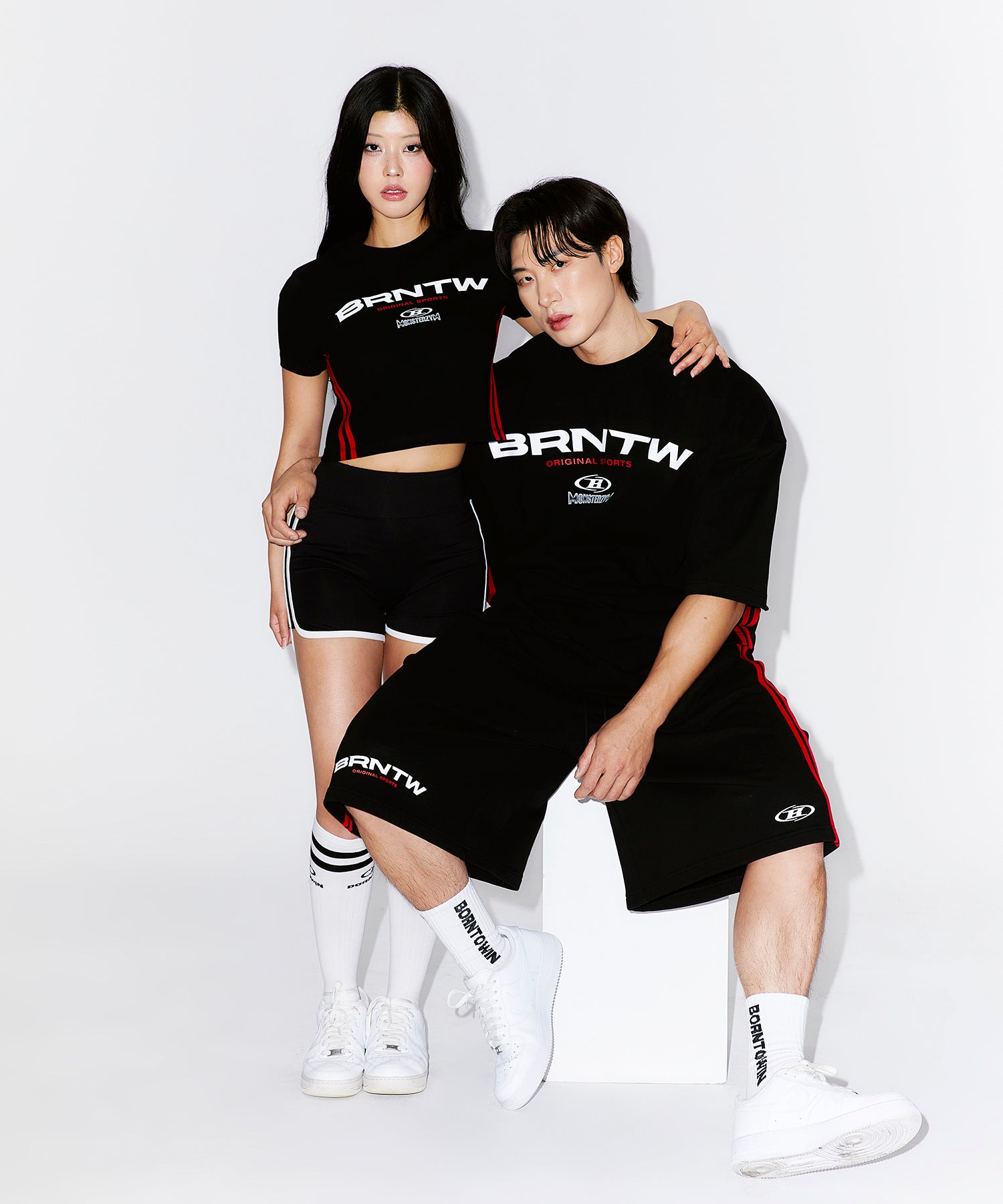 【予約販売：ご注文より1～3週間後に発送予定】MONSTERZYM EXTRA FIT T-SHIRTS [BLACK]